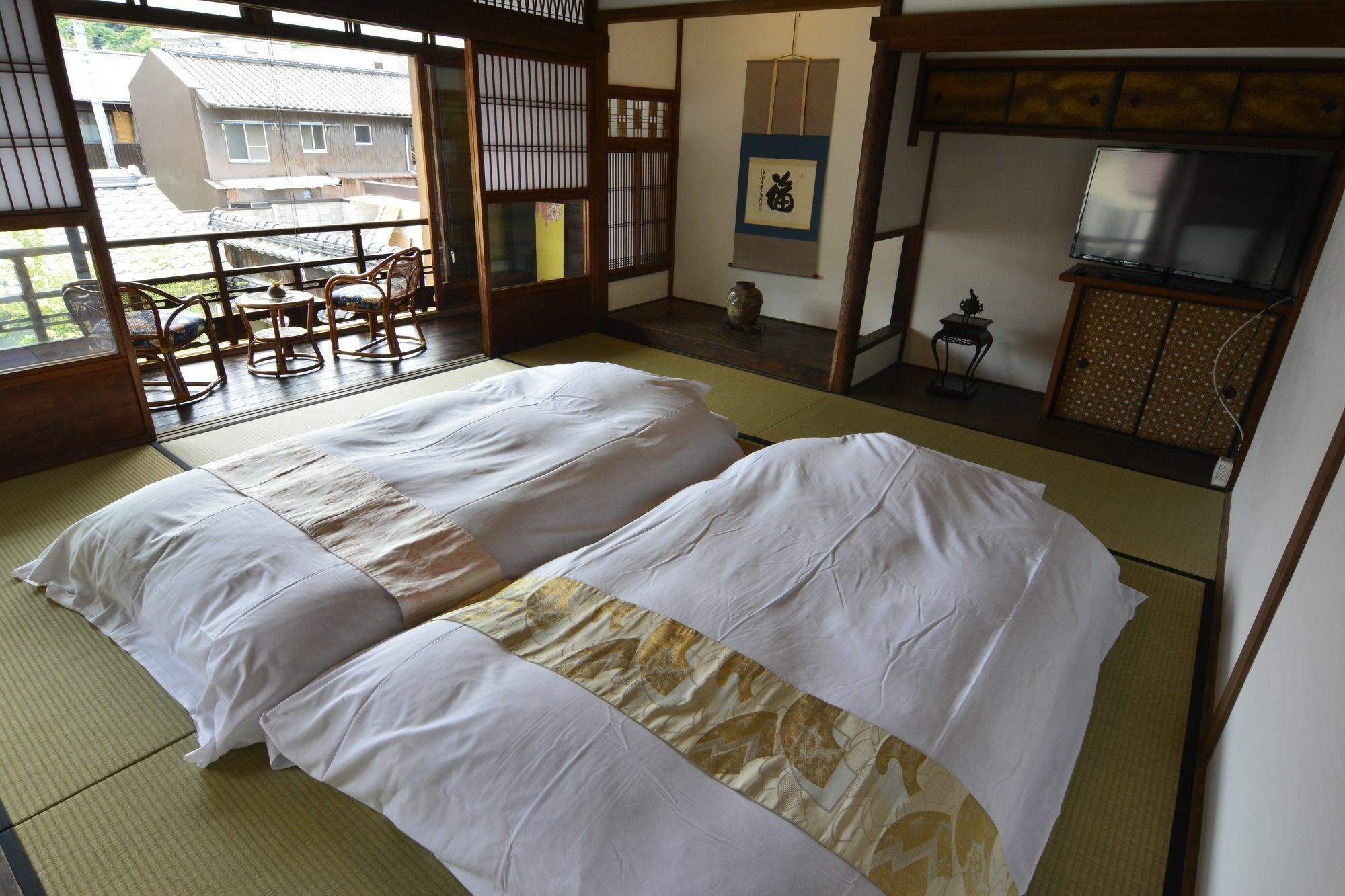 Inase Machiya 大津