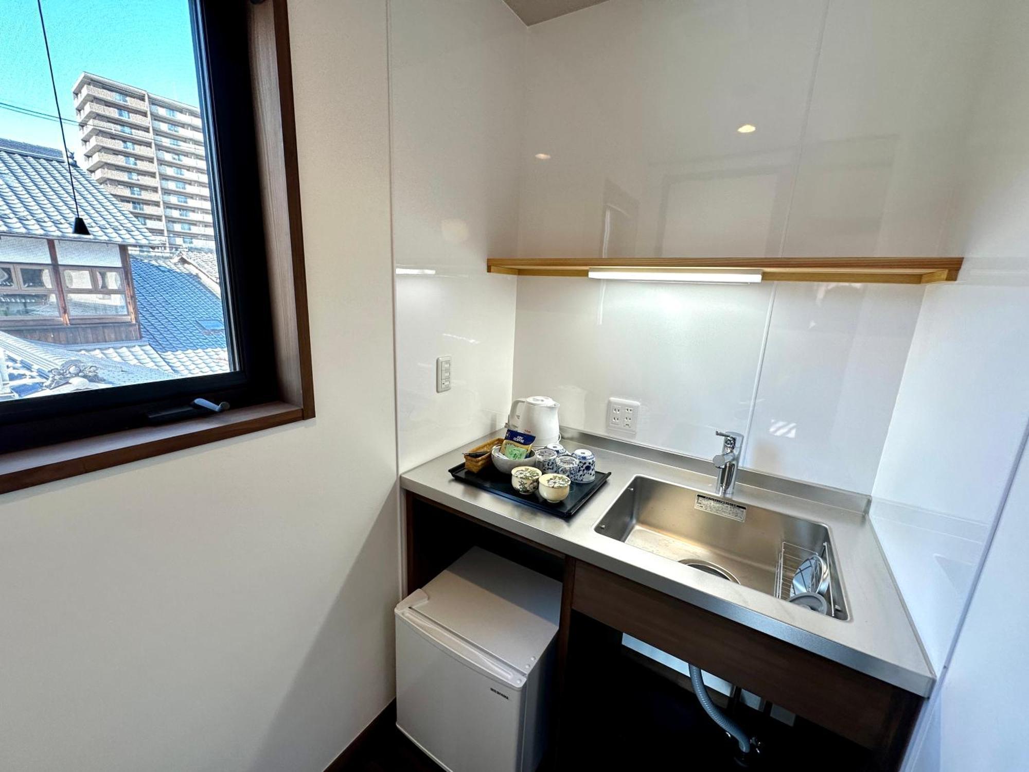 Inase Machiya Bed & Breakfast